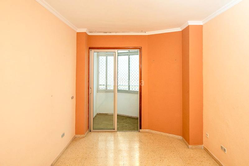 Foto f57970cb-8126-4e81-a4e3-2dafc15f8c88. Pis amb aparcament a San Gregorio Telde