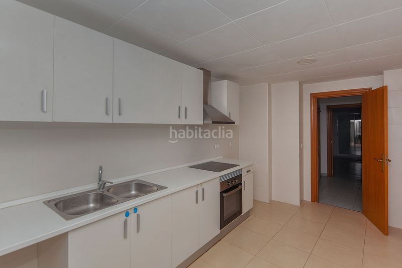 Foto 2b95a043-aa73-4d0e-8bc4-c4ce5f7ee209. Pis a Tordera Tordera