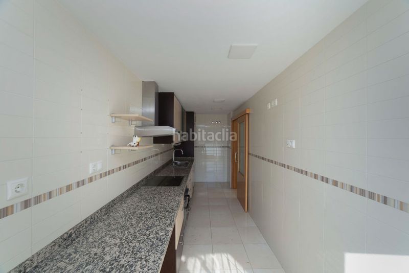 Foto 570df671-aa11-4a96-ab95-3d5dc021e102. Pis amb piscina a Benisaudet Alicante