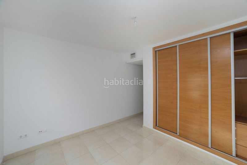 Foto 57f0ca65-ac35-40e5-85ba-9fb5ba9c032a. Pis amb piscina a Benisaudet Alicante