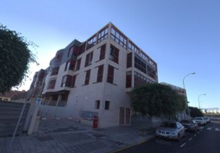 Aparcament cotxe  Av. pintor melo monzón. Solvia inmobiliaria  garaje palmas de gran canaria las