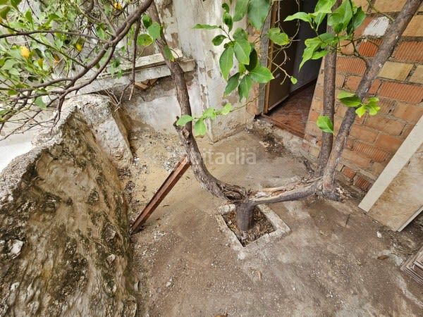 Foto 5f1e6795-e0ca-4f68-961b-facb2f6bd9a7. Casa aparellada a Rute