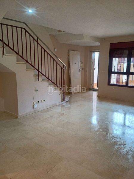 Foto 2b2f19e7-a4d7-4427-b1b2-3fa032a1e7a8. Pis amb aparcament a Aldaia