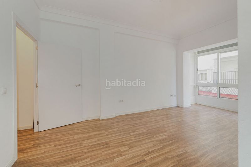 Foto 45dfe40b-7f3a-4bca-85da-94bc117122bd. Pis a Los Remedios Sevilla