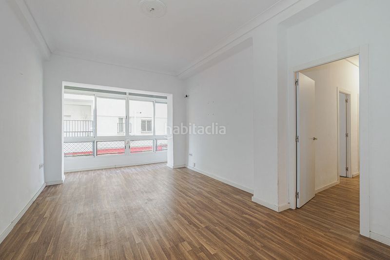 Foto a863e604-536c-4fcd-886c-9a5c68209a0e. Pis a Los Remedios Sevilla