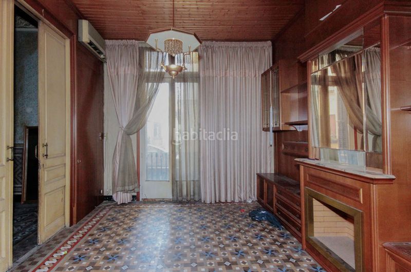 Foto cd432ab4-506d-4b0f-b3b3-4f3fe62f23bb. Pis a Gòtic Barcelona