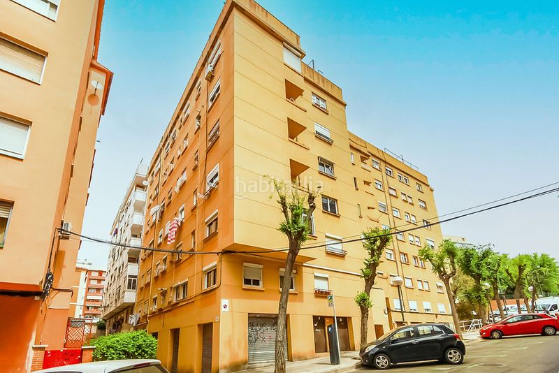 Foto 94c47ed2-4319-4122-b0d9-da0cfb60add2. Local comercial a Nou Eixample Nord Tarragona