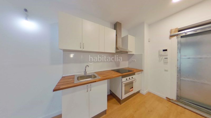 Foto 1771691a-f557-4eba-90ff-ed93fc6978f9. Pis amb aparcament a Segle XX Terrassa