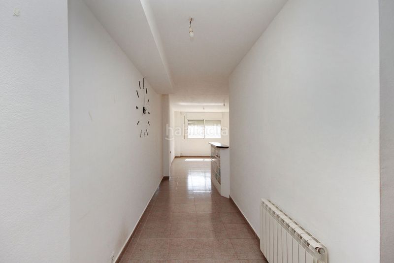 Foto 621d0b2a-9126-48c0-9a06-27cdeb807837. Flat with heating in La Maurina Terrassa