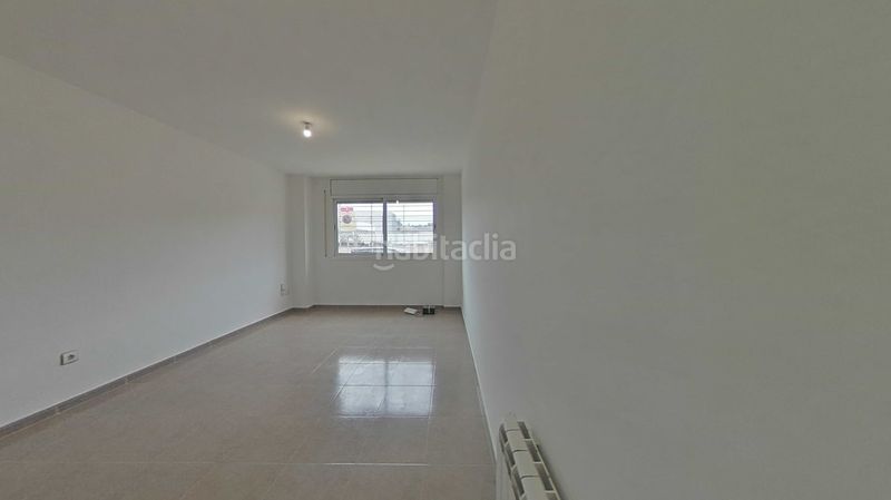 Foto bdba8eab-5375-44b5-8f0b-ad7072faf49a. Pis amb calefacció a La Maurina Terrassa