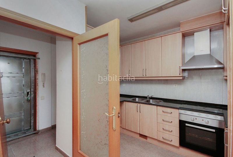 Foto e84e08db-4c56-4df3-8126-d9c91e0fa0a8. Flat with heating in La Maurina Terrassa