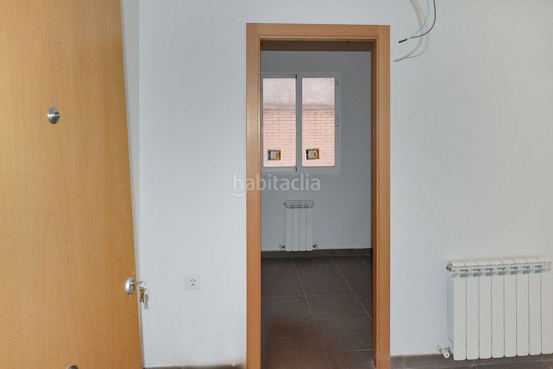 Foto bc6adc26-7448-47bb-a143-96e8660b8032. Pis amb calefacció a Centro Puertollano
