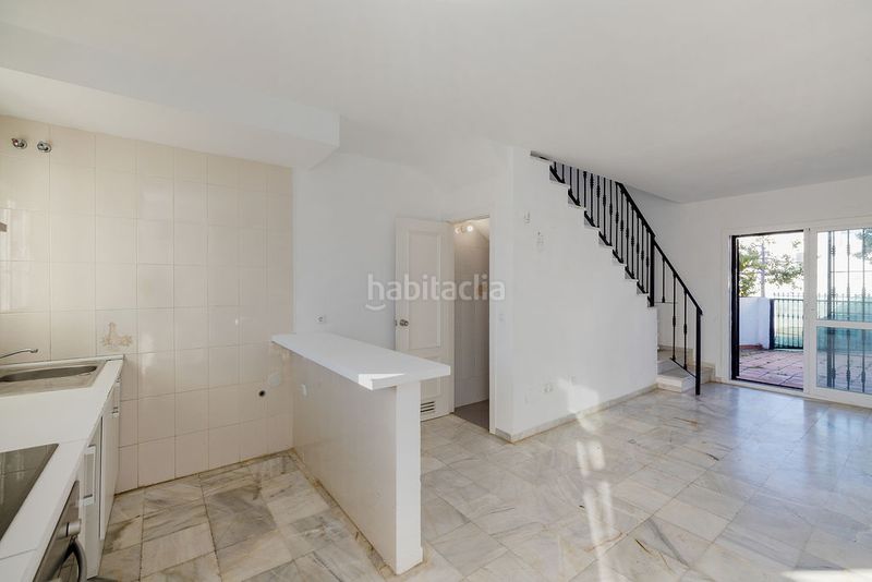 Foto 5723e9cd-59e8-4288-a4ff-f516e34a87a4. Dúplex amb aparcament piscina a reserva de Marbella Marbella