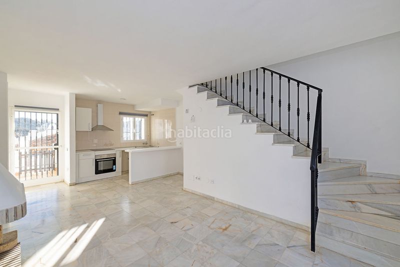Foto ac7842b2-af97-4b40-8548-020253f9fedc. Dúplex amb aparcament piscina a reserva de Marbella Marbella