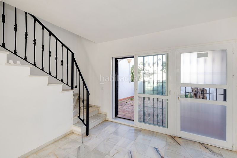 Foto d26a77f3-2889-49fe-b5a7-f122bade27cc. Dúplex amb aparcament piscina a reserva de Marbella Marbella