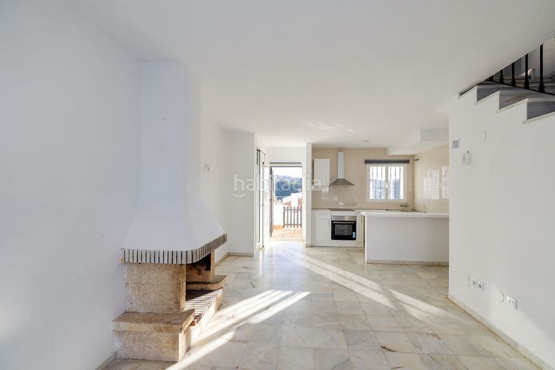 Foto ea20598f-091e-4a7d-9040-6949dc00686f. Dúplex amb aparcament piscina a reserva de Marbella Marbella