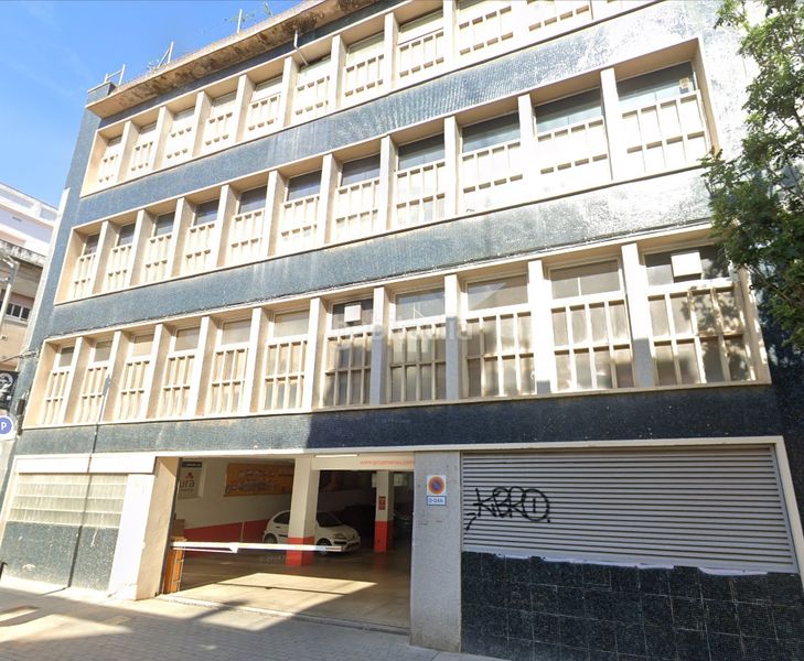 Foto b50bc1f7-2cb6-4b4e-b37d-3f483a83f90c. Local comercial a Congrés - Indians Barcelona