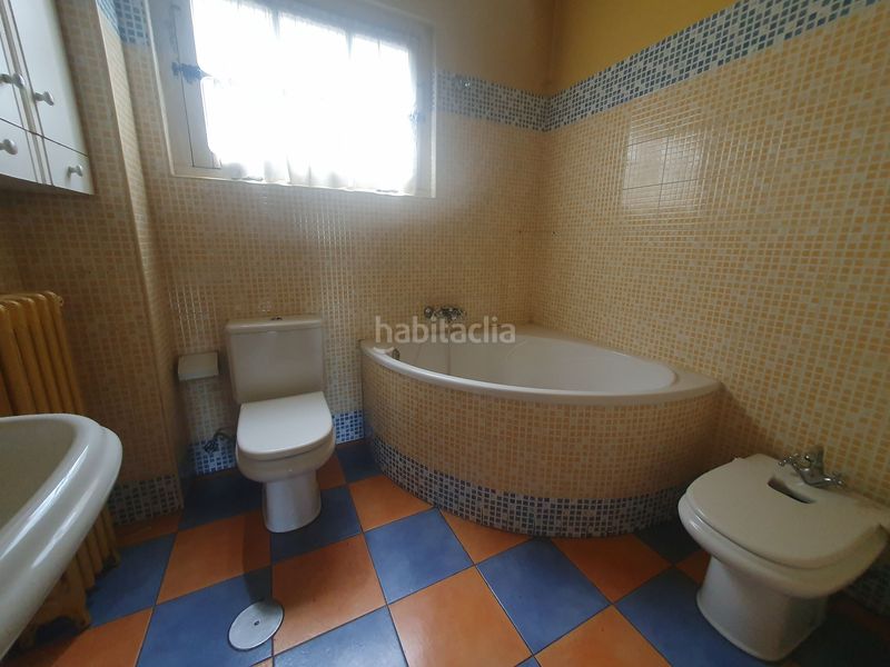 Foto 48f6593b-2eda-45e4-828d-b34ed5a60fd4. Xalet a Pravia