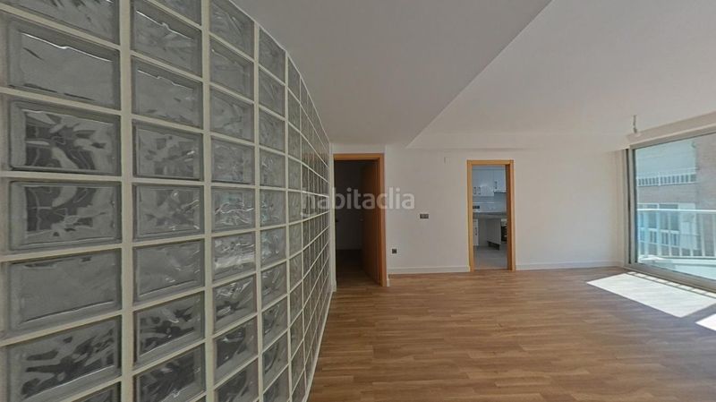 Foto d237e0a8-f685-4483-b0e5-850a53f0c8fc. Pis a Santo Domingo Alicante