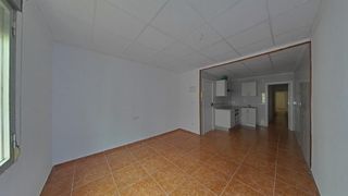 Appartement  C/ antonio pascual quiles. Solvia inmobiliaria  piso elcheelx