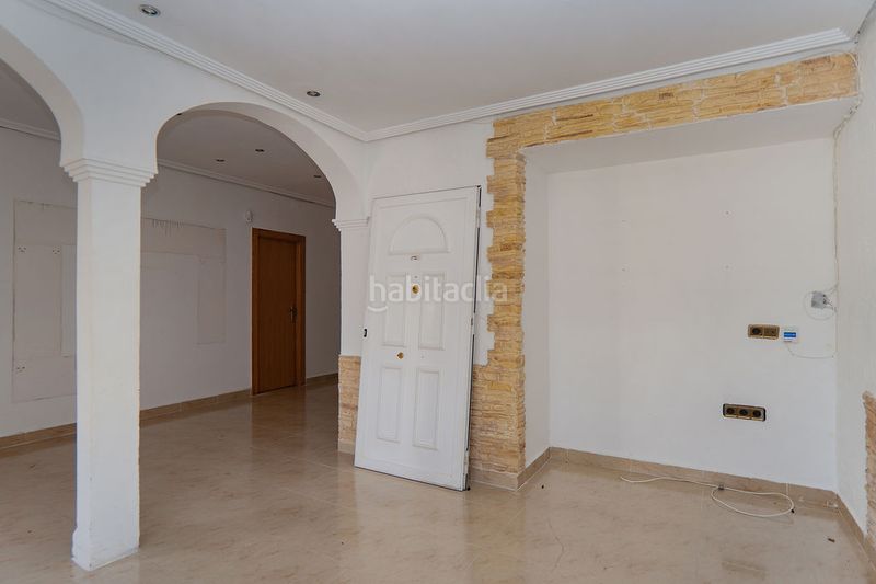 Foto 128ea9d4-b485-4780-a8f1-8ae8fc2c5af9. Pis a Alcantarilla