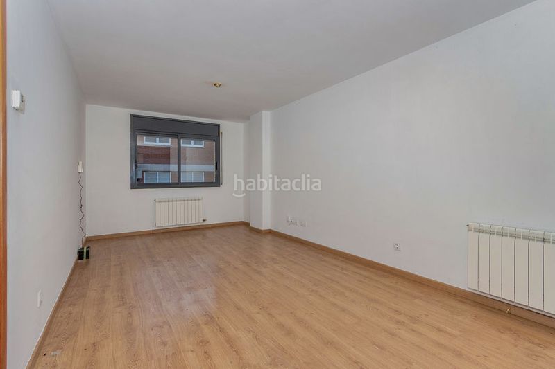 Foto ab45cd15-b99f-471c-83a1-1f0b04972689. Pis amb calefacció a Mollerussa