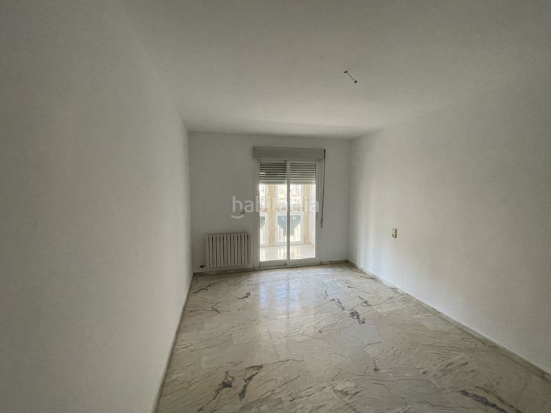 Foto b6f12c3e-3d73-4423-9a89-25b098805099. Pis a Motril ciudad Motril