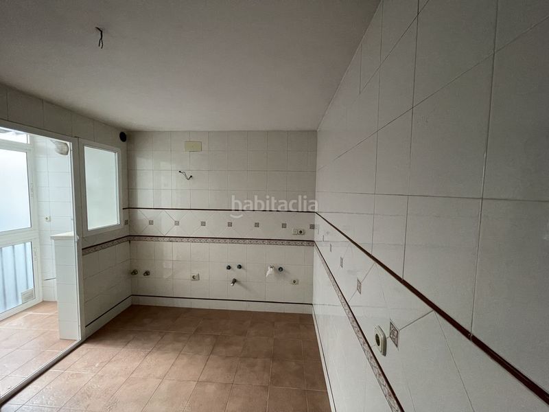 Foto fe149ac0-bdae-49ee-9b84-25b49dff3d59. Pis a Motril ciudad Motril