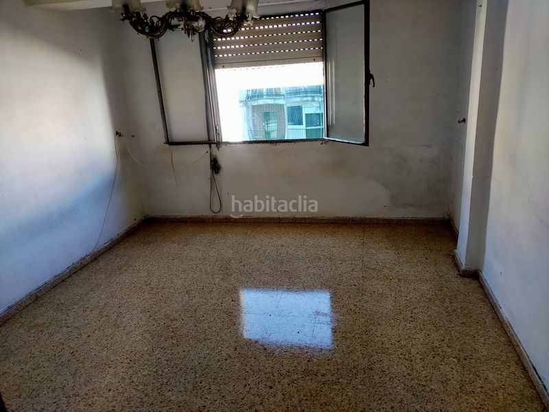 Foto f165737b-2e60-422e-af16-c2aaa0138c4e. Pis a Benipeixcar - El Raval Gandia