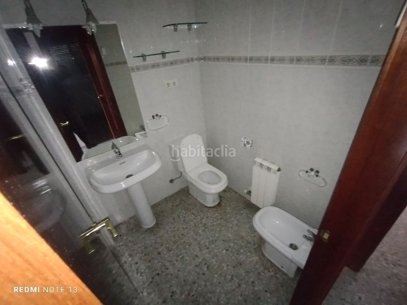 Foto f9378581-a625-4e8b-a440-f51f79950b20. Pis a Martorell