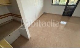 Foto b25861fb-7a74-4cb9-8f05-884185be1c42. Pis a Corralejo Oliva (La)
