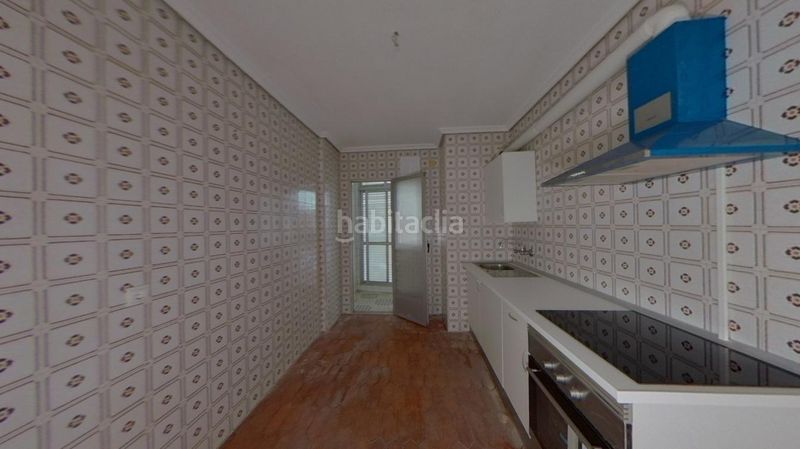 Foto 4ade4b30-4caa-4d8e-96f8-f75d96965790. Pis a Santiago el Mayor Murcia