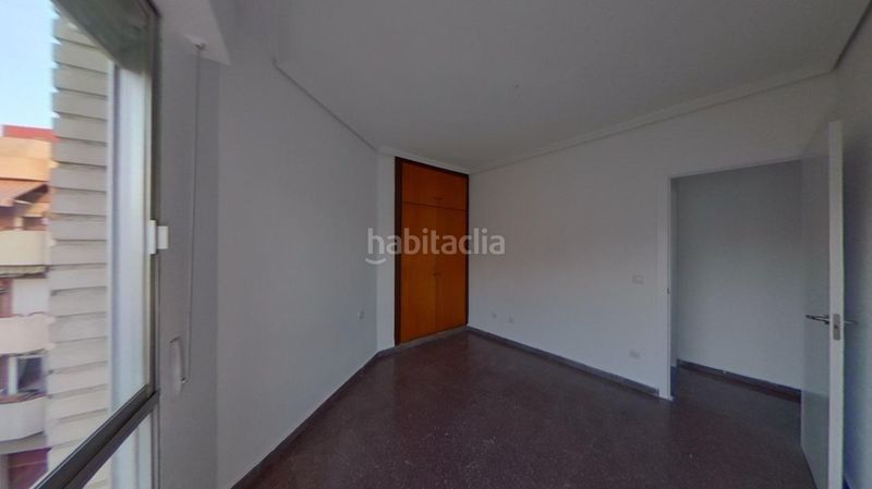 Foto 814c958f-ca7d-4e58-a5e2-ebec99ed19e3. Pis a Santiago el Mayor Murcia