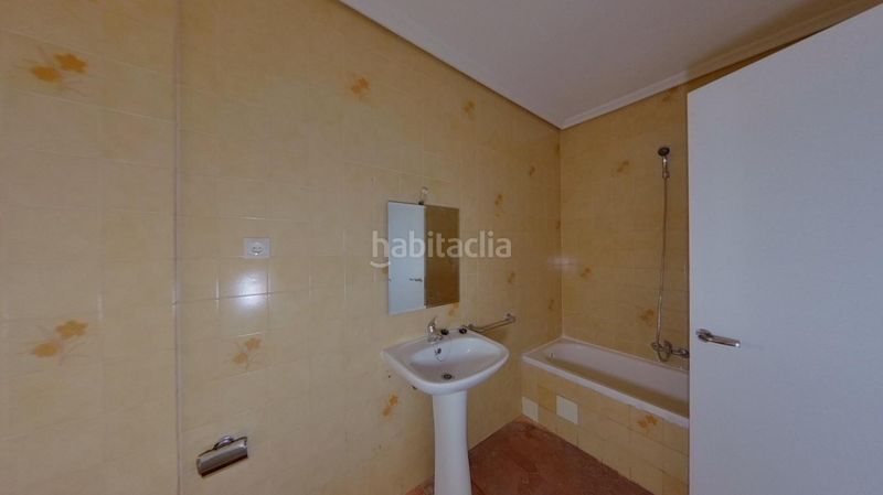 Foto cad676b6-b3ac-4686-a144-2d5088a68295. Pis a Santiago el Mayor Murcia