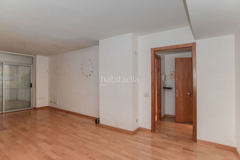 Foto 5f648b07-1ea8-45e4-8663-f2ea83f69b68. Pis amb aparcament piscina a Via Europa - Parc Central Mataró