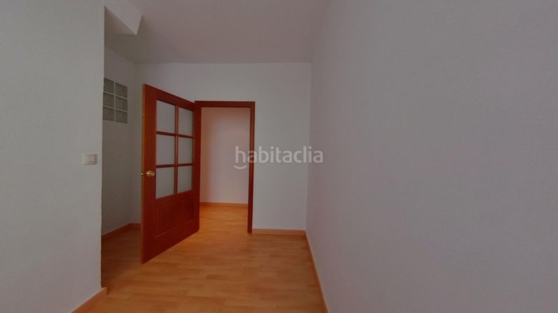 Foto 0fded816-7808-4329-b411-1ca4cf7d2659. Pis amb calefacció a Triana Este Sevilla