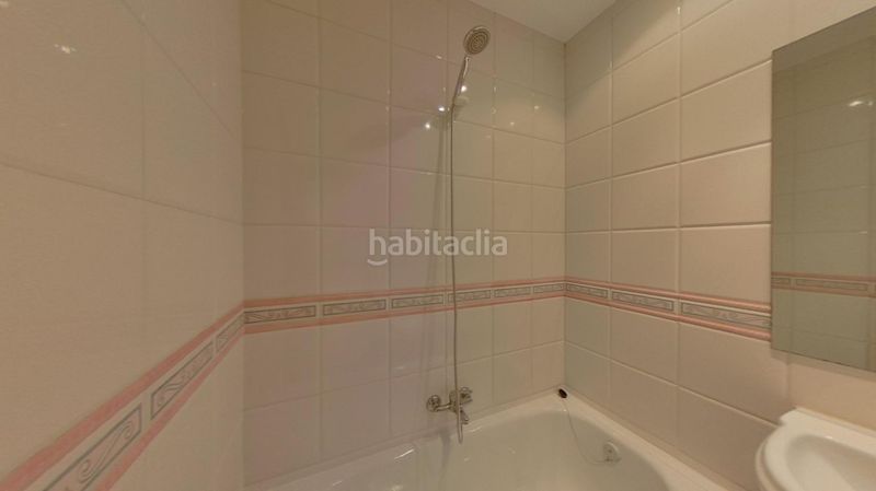 Foto 907f2606-5055-4165-90d3-0e6079ccc9aa. Pis amb calefacció a Triana Este Sevilla