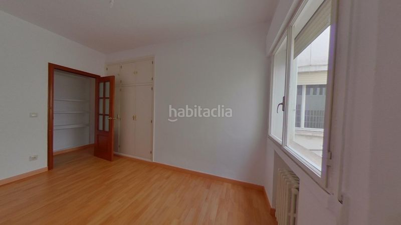 Foto daa95872-a4ff-4506-948a-66b04bd62e26. Pis amb calefacció a Triana Este Sevilla