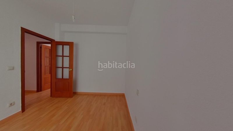 Foto df222e68-efab-494b-ba24-e2c26742f1eb. Pis amb calefacció a Triana Este Sevilla