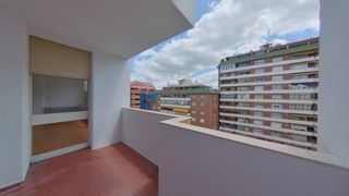 Flat  Av republica argentina. Solvia inmobiliaria  piso sevilla