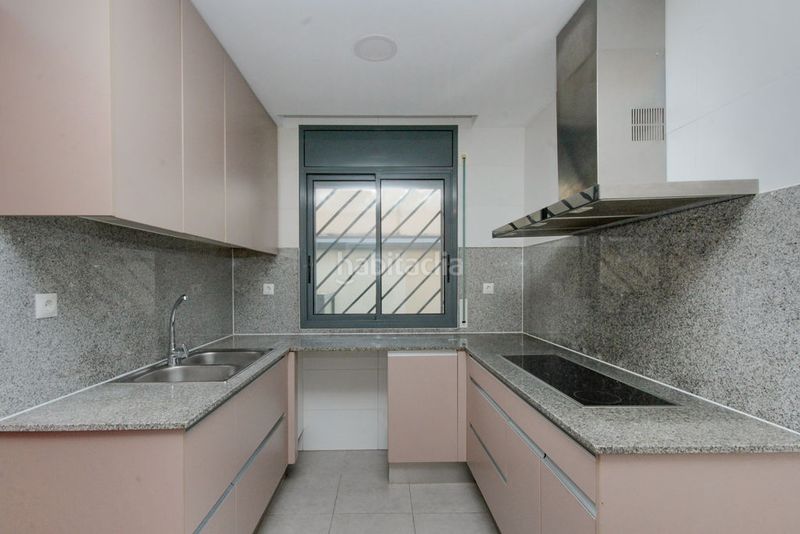 Foto 90e753a2-cfa4-4458-a6b9-a1dee01a27c1. Duplex in Centre Viladecans