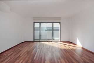 Duplex  Pasaje dos de maig. Solvia inmobiliaria  dúplex viladecans