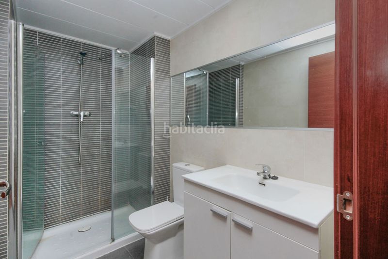 Foto f92ee784-5d53-4c7e-8d99-830831dc1675. Duplex in Centre Viladecans