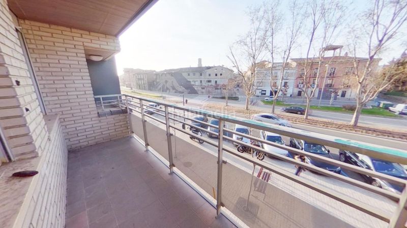 Foto 51c42fa4-d264-4a8d-8a92-e1c29ef66e21. Pis a Centro Tudela