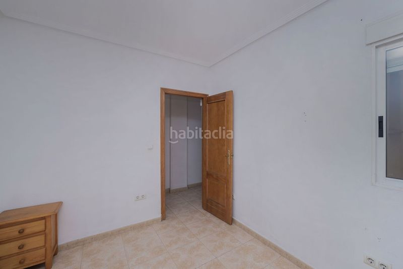 Foto 7cbe2b75-e3ca-4e6b-abd7-f66fae6c4184. Pis amb piscina a Parque de las Naciones Torrevieja