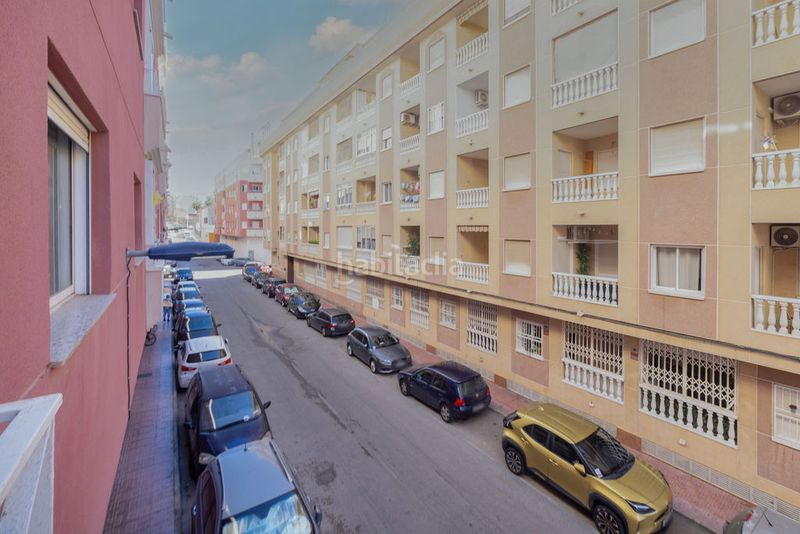 Foto c256750a-d07e-4dc2-8673-98086ccd5129. Pis amb piscina a Parque de las Naciones Torrevieja