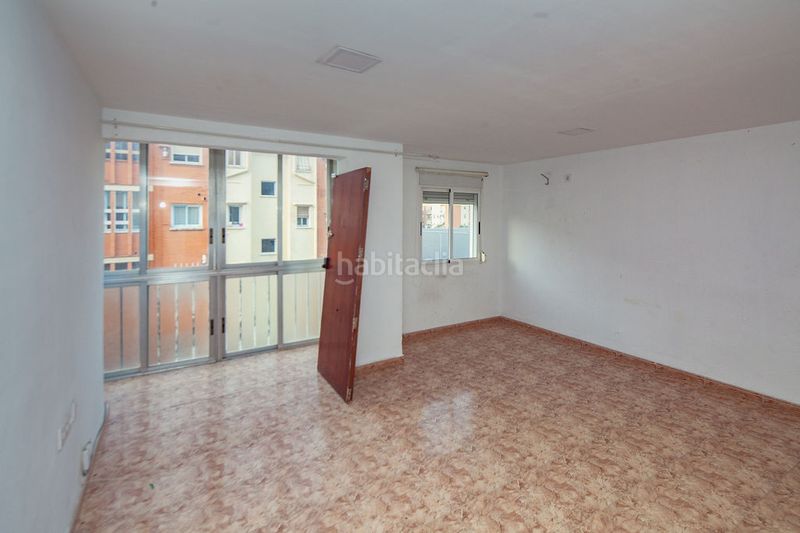 Foto 17125d62-a685-44ac-a4c7-12e848c1fb29. Pis a La Fontsanta Valencia