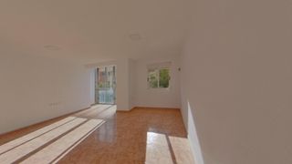 Pis  C/ rey saud. Solvia inmobiliaria  piso valencia