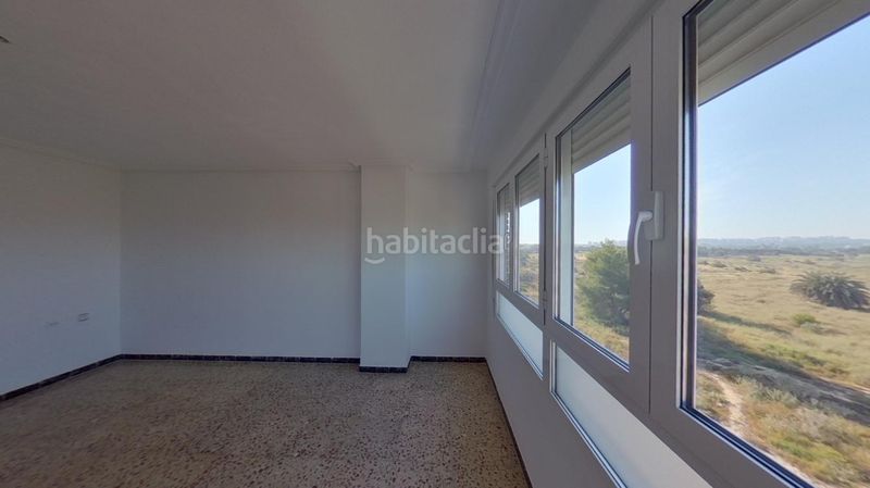 Foto e3f911eb-017e-4080-814f-a5feded497d3. Pis a El Altet Elche / Elx