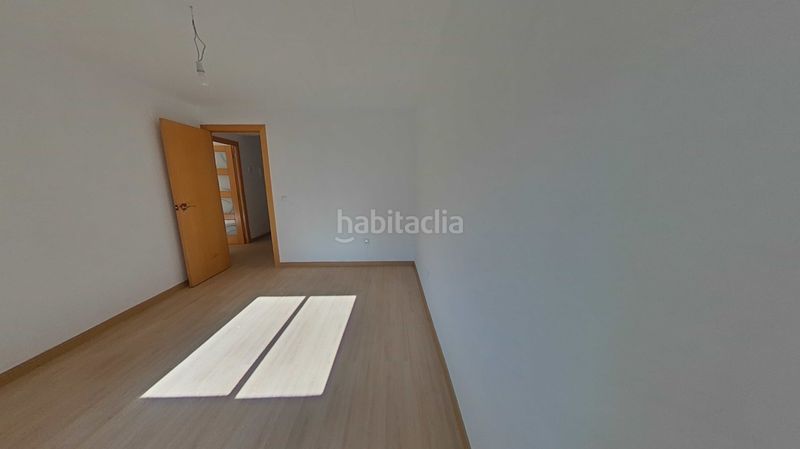 Foto 893ead9a-d37b-4248-8121-70976cfd6698. Pis a Mercat Rubí